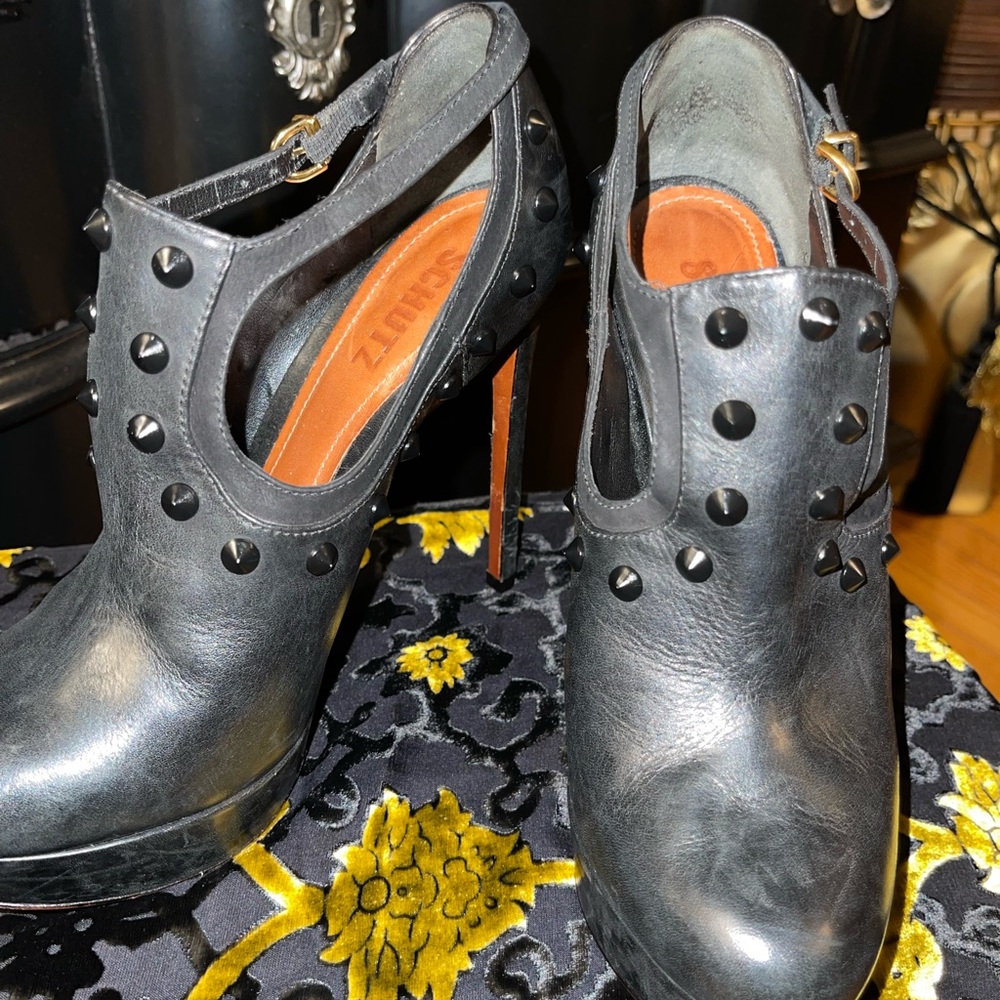 Schultz Studded Heels. Euc - image 3